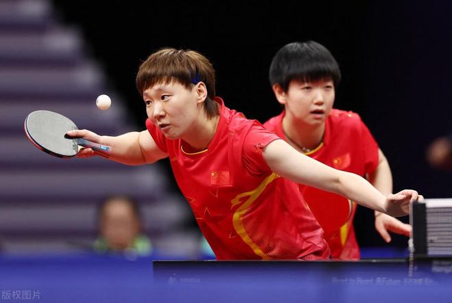 兩支隊伍在 兩支隊伍在