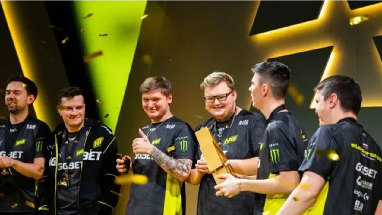 巴斯这样的 巴斯这样的