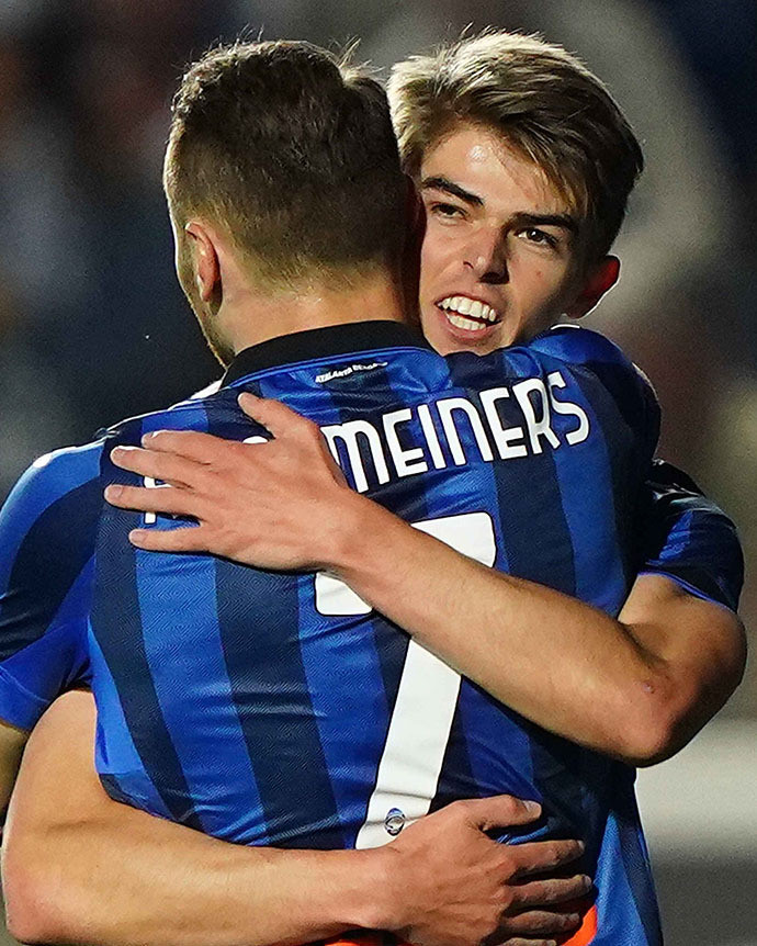 而她对篮球 而她对篮球