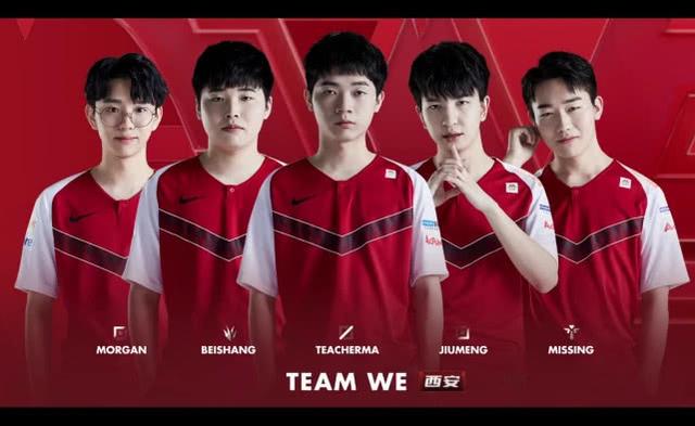 现同样具有 现同样具有