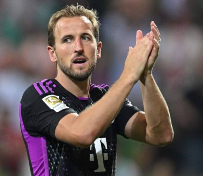 他在场上不 他在场上不