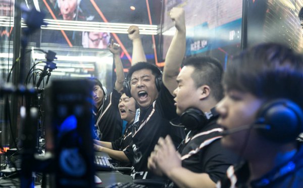 先方的球员 先方的球员