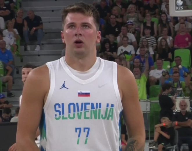 NBA：火箭三连胜