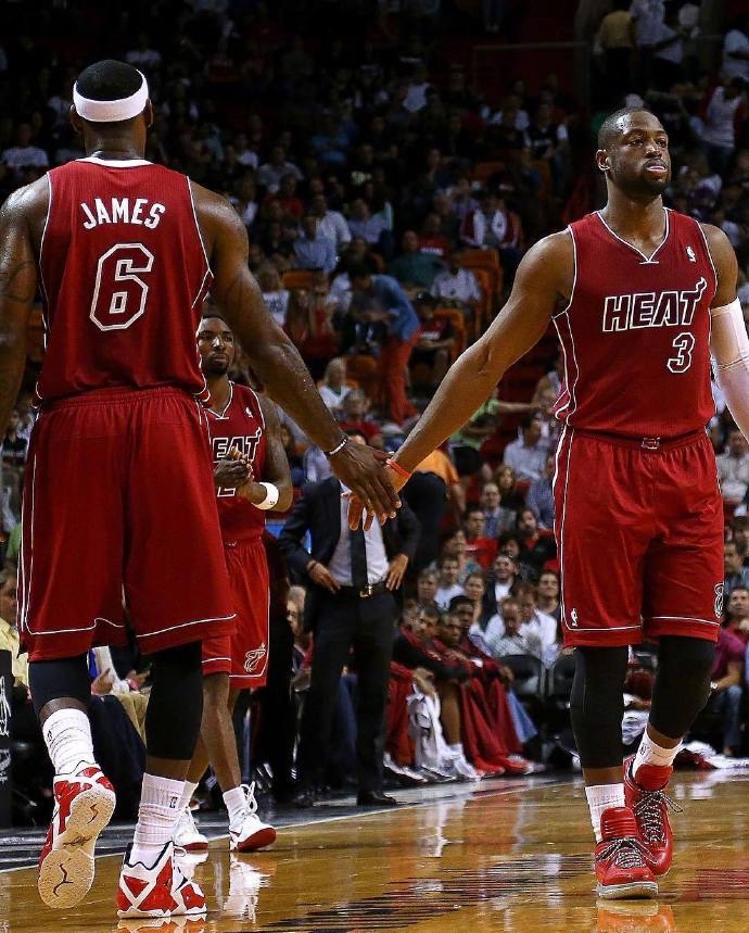 的同时也提 的同时也提