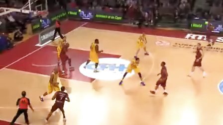 谁在逗笑 谁在逗笑